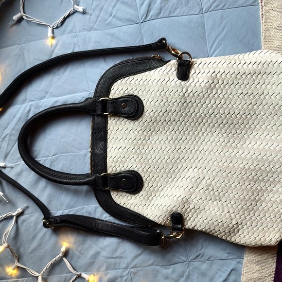 Deux Lux Cream Leather Handbag-Purse Weave Design - Picture 5 of 6